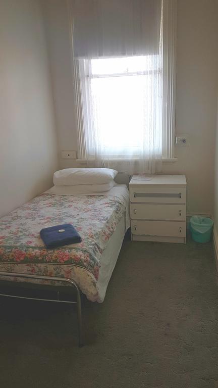 Orbost Club Hotel - Internet Find 3