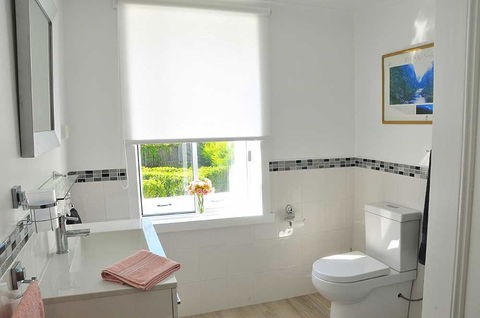 Ornee Cottage - Internet Find 3