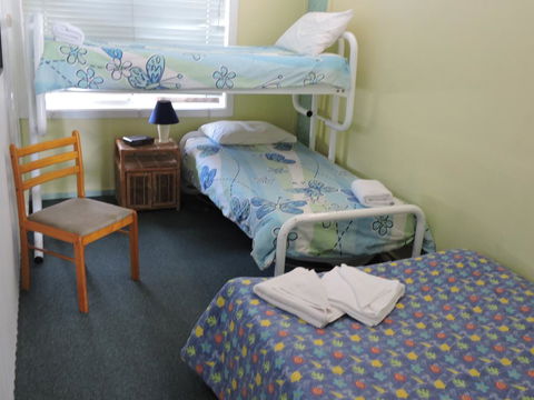 Pacific Motor Inn - Internet Find 1