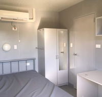 Palm Tree Backpackers - Internet Find
