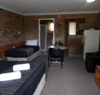 Park House Motor Inn - Internet Find