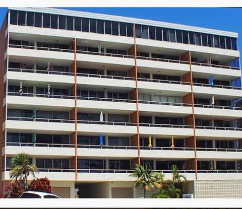 Park Towers Holiday Units - Internet Find 0
