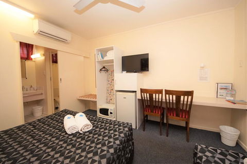 Parkside Motel & Licensed Restaurant - Internet Find 2