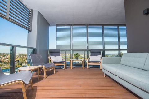 PEAK EAST 2bed2bath APT @Ryde SO RELAXING - Internet Find 1