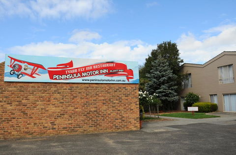Peninsula Motor Inn - Internet Find 0