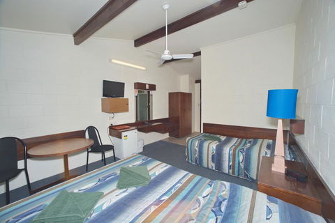 Peppercorn Motor Inn - Internet Find 0