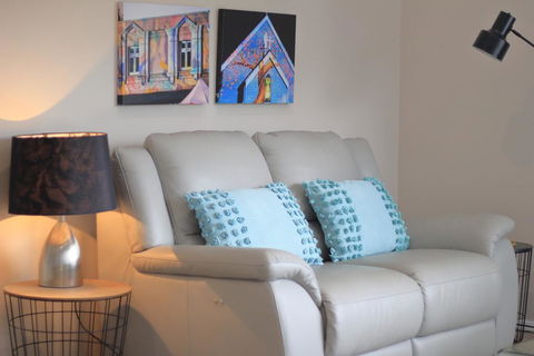 Picton Garden Apartment - Internet Find 2