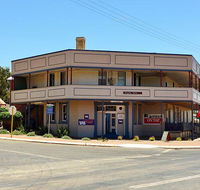 Pingelly Hotel - Internet Find