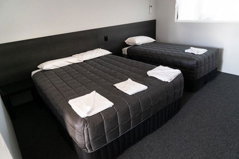 Plumpton Hotel - Internet Find 2