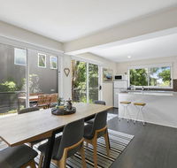 Point Roadknight Paradise Villa 6 - Internet Find