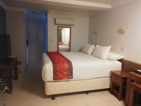Point Samson Resort - Internet Find 1
