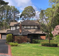 Pride Leisure Garden House - Internet Find
