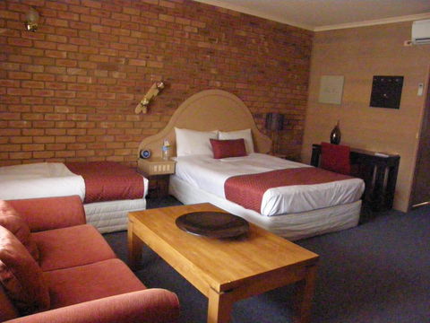 Quality Inn Colonial - Internet Find 3