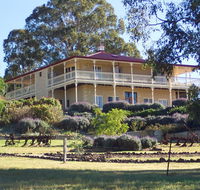 R on the Downs BnB  Cottages - Internet Find