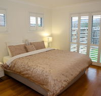 Race Course Apartments - Internet Find