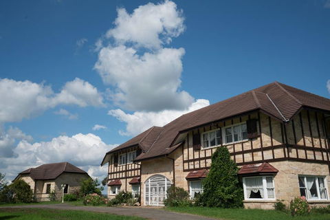 Razorback Holiday House With Incredible Views - Internet Find 0