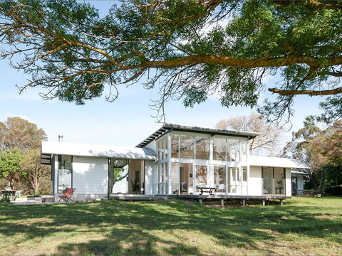 Red Hill Ridge - Internet Find 2