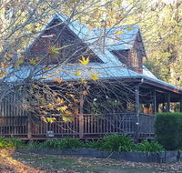 Redgum Hill Country Retreat - Internet Find