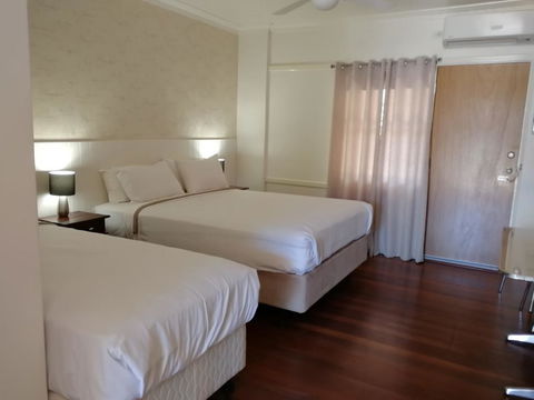 Ringtails Motel - Internet Find 2