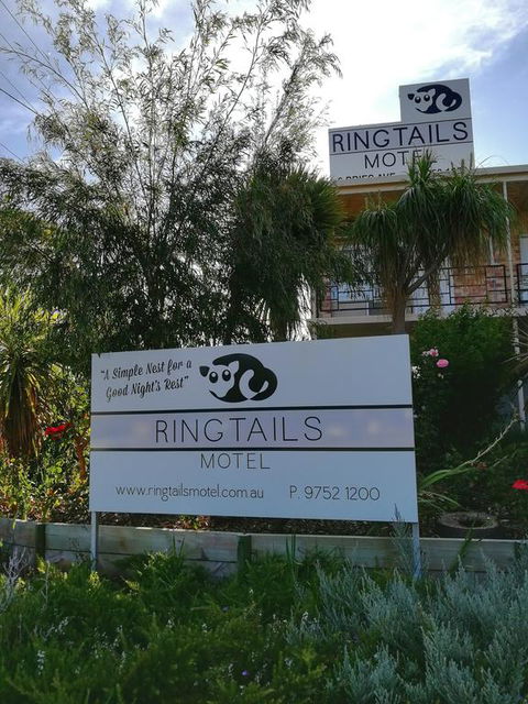 Ringtails Motel - Internet Find 3