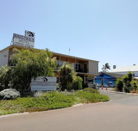 Ringtails Motel - Internet Find