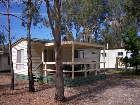 River Bend Caravan Park - Internet Find 0