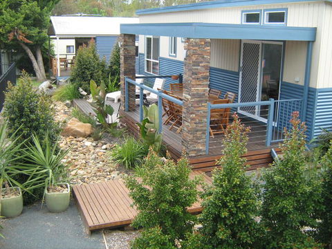 Rivergum Holiday Park - Internet Find 1