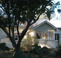 Rose Cottage Hunter Valley - Internet Find