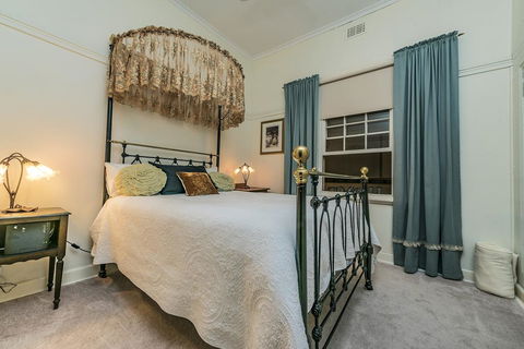Rostrata Country House - Internet Find 1