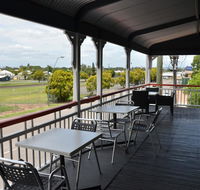Royal Gatton Hotel - Internet Find