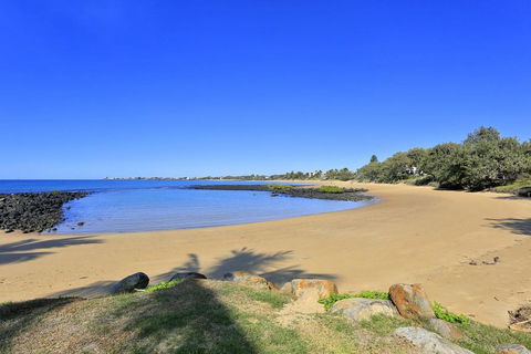 Royle Palms Beach Front Villa - Internet Find 0
