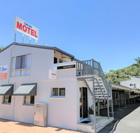 Sail Inn Motel - Internet Find