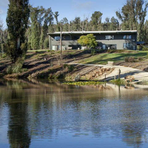 Saladin Lodge - Internet Find 3