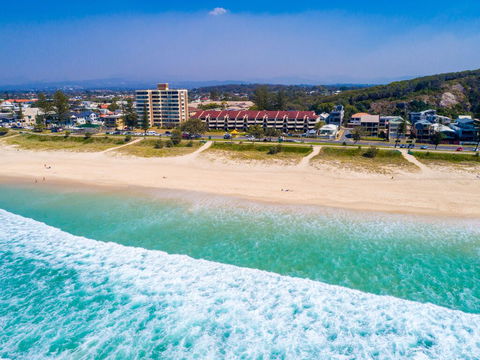 Sandrift Beachfront Apartments - Internet Find 2
