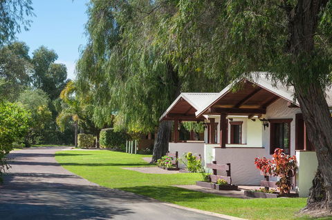 Sandy Bay Holiday Park - Internet Find 2
