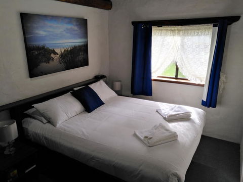 Sandy Bay Holiday Park - Internet Find 1
