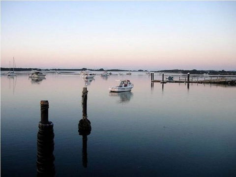 Schoolhouse Cottage American River - Internet Find 3