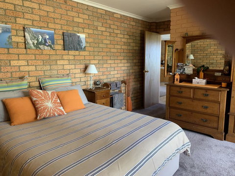 Sea Change Safety Cove - Internet Find 1