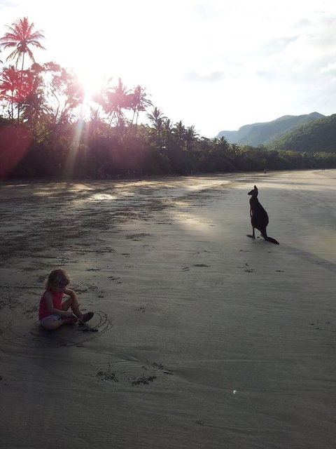 Seaforth Holiday Units - Internet Find 3