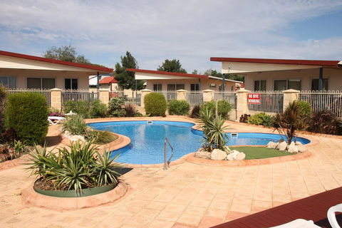 Seaspray Beach Holiday Park - Internet Find 0