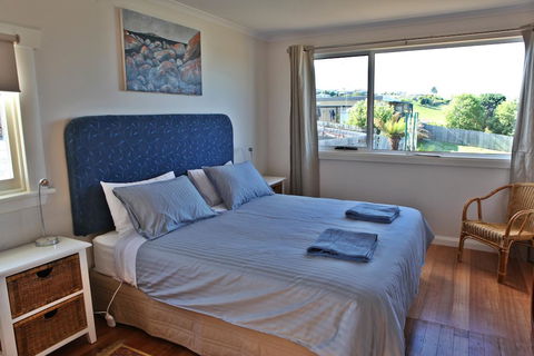 Seaview House Ulverstone - Internet Find 1