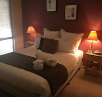 Self Isolate Sunken Spa Quiet 1 BR Cottage in Otway Ranges - Internet Find