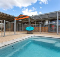 Serengale Retreat - Internet Find