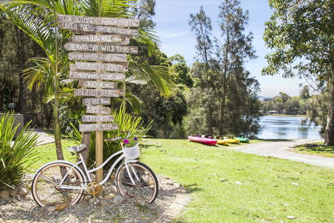 Seven Mile Beach Holiday Park - Internet Find 0