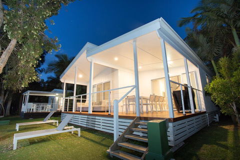 Solitary Islands Resort - Internet Find 3
