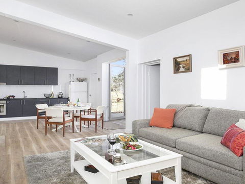 Somerton Barn - Rural Tranquility & Country Comfort - Internet Find 1