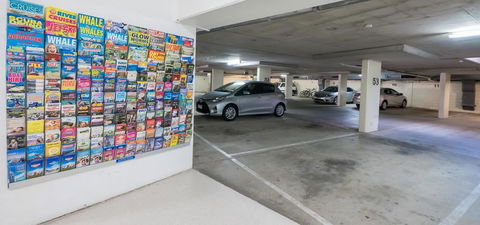 Southern Cross Beachfront Holiday Apartments - Internet Find 2