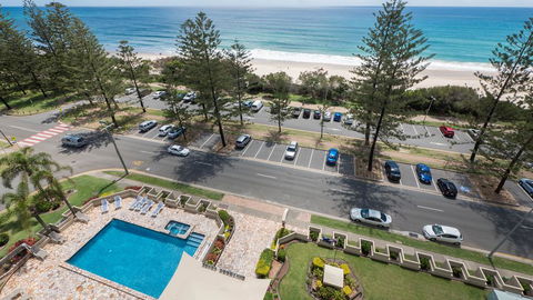 Southern Cross Beachfront Holiday Apartments - Internet Find 1