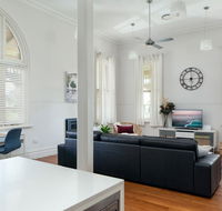 Spacious 2-bed 2-bath Home with Parking and Balcony - Internet Find