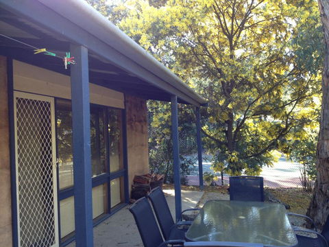 Split Point Cottages - Internet Find 2